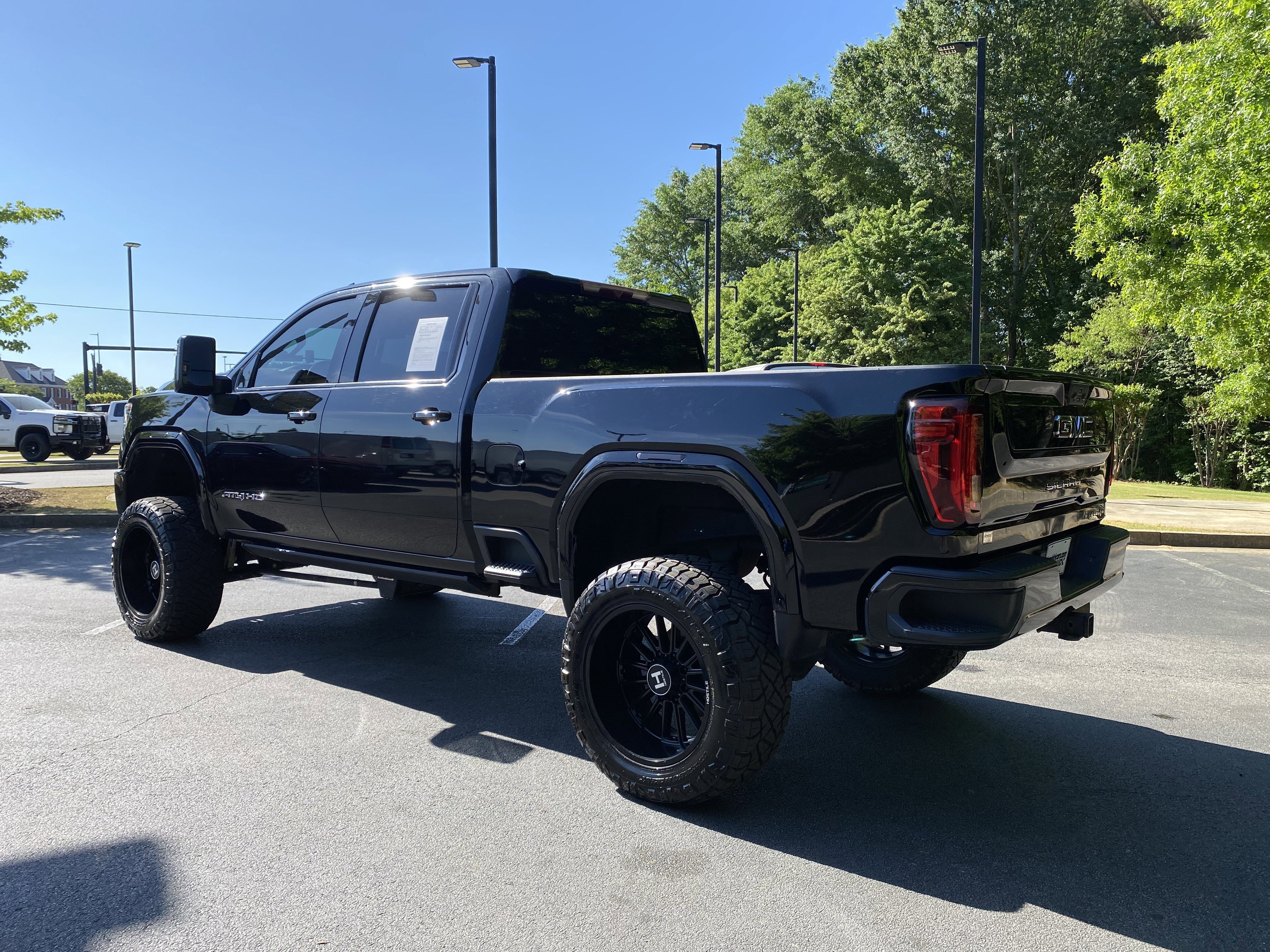 Used 2022 GMC Sierra 2500 AT4 w/ Gooseneck/5TH Wheel Package image 7