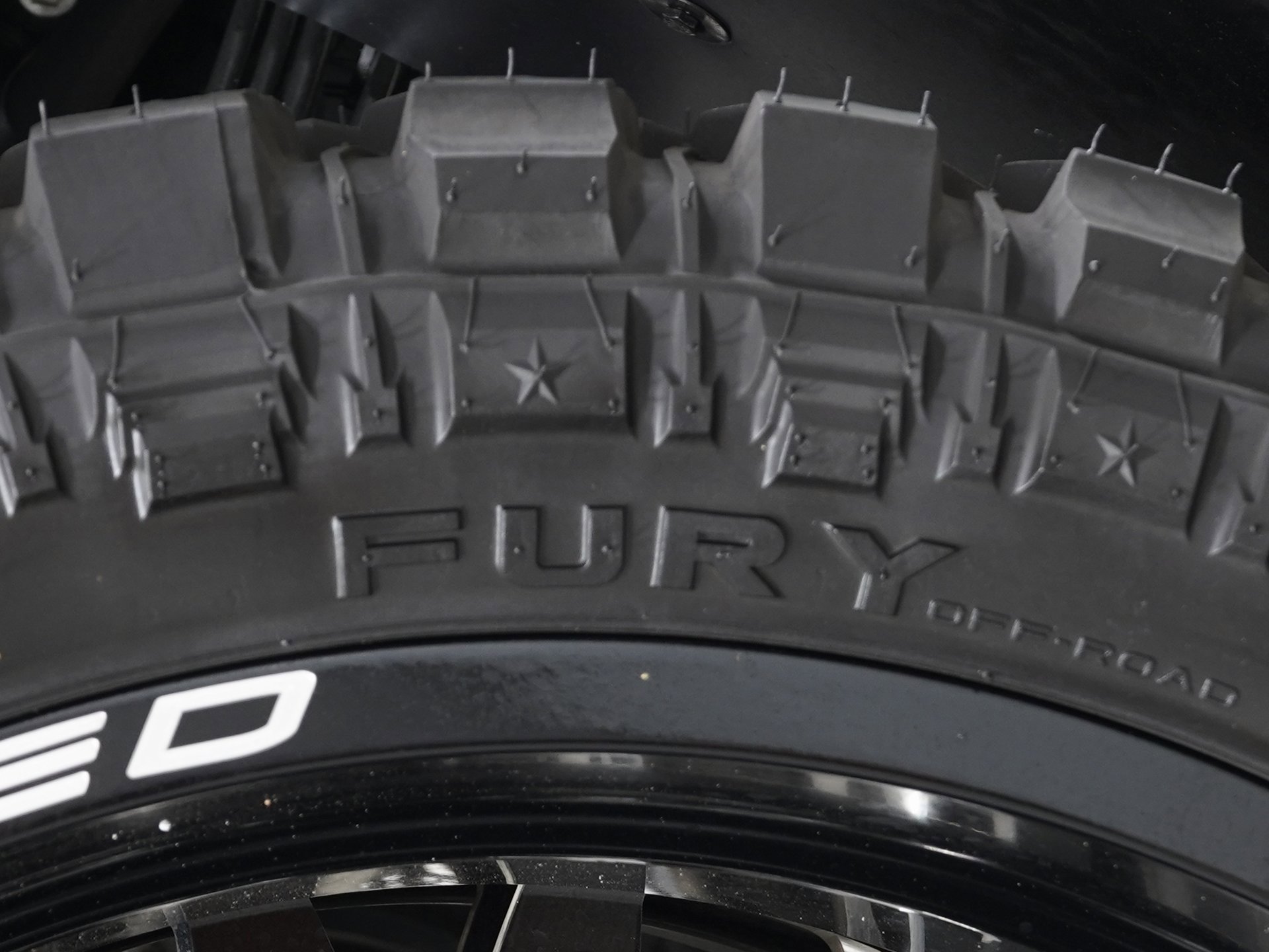 Used 2025 GMC Sierra 3500 Denali Ultimate image 35