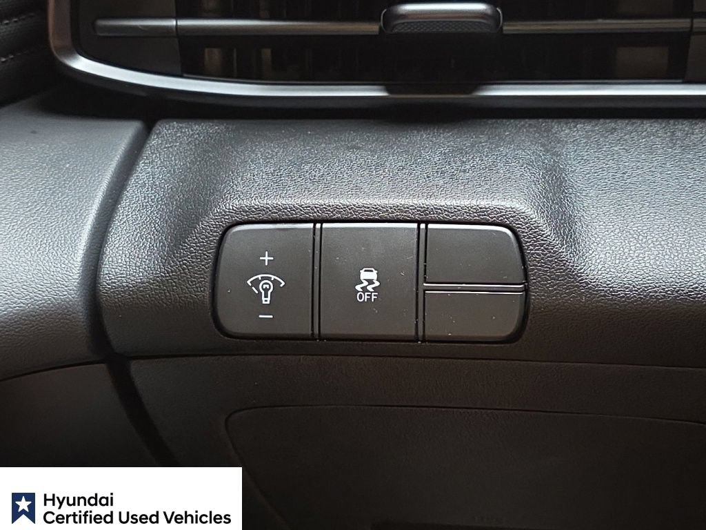 Certified 2025 Hyundai Elantra Sport FWD image 27