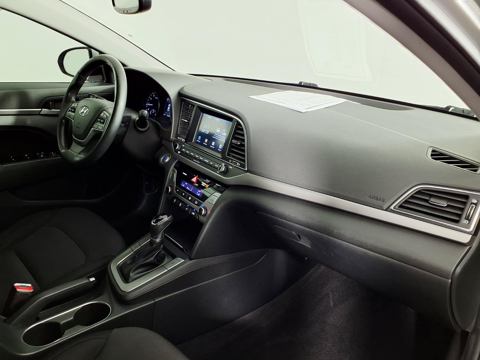Used 2018 Hyundai Elantra Value Edition w/ Cargo Package FWD image 9