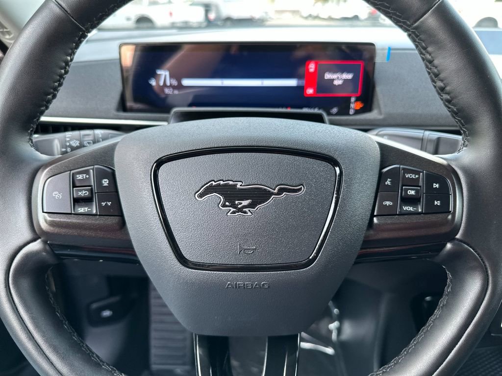 Certified 2025 Ford Mustang Mach-E Select image 24