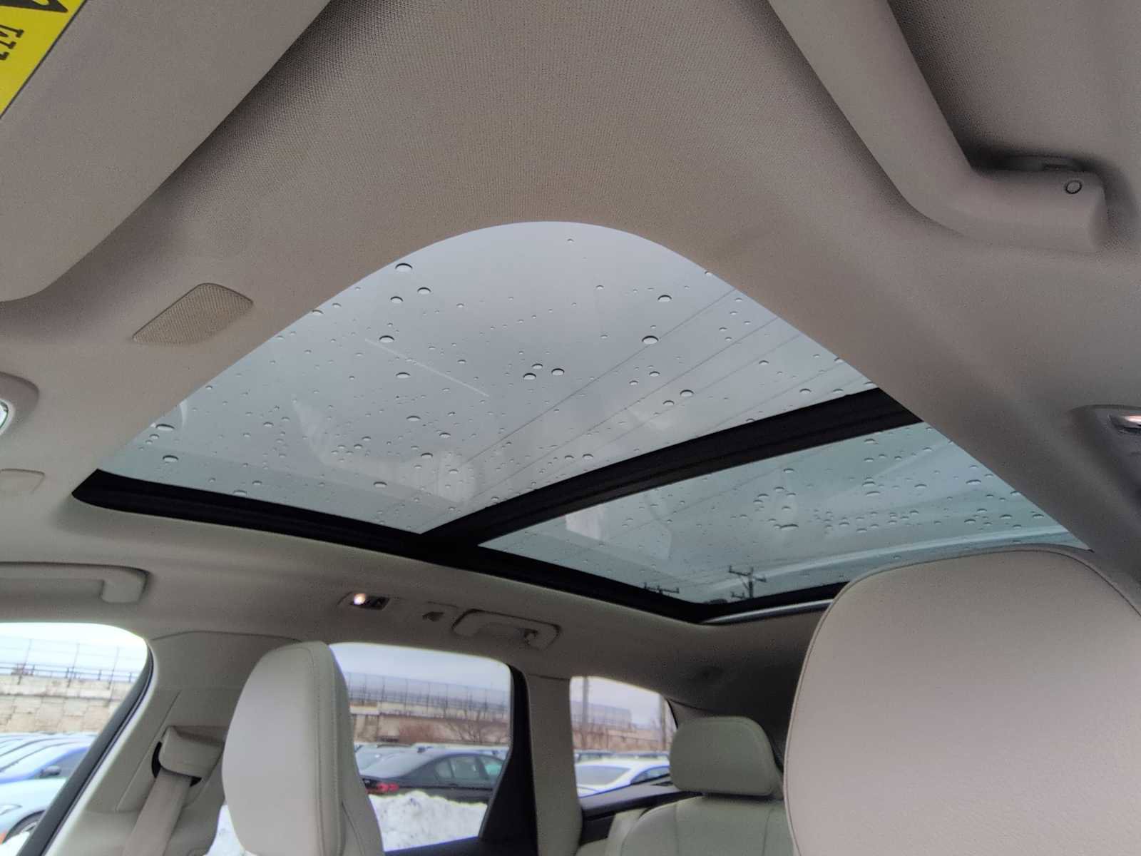 Used 2020 Volvo XC60 T5 Momentum image 19