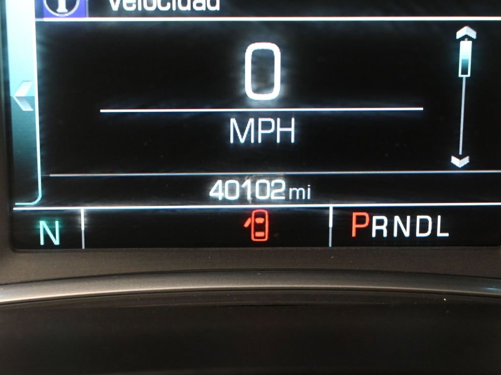 Used 2018 Chevrolet Traverse LT image 17