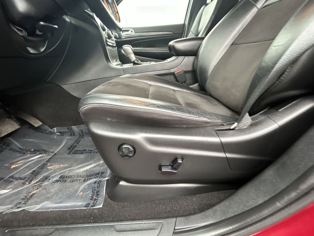 Used 2021 Jeep Grand Cherokee Laredo X image 12