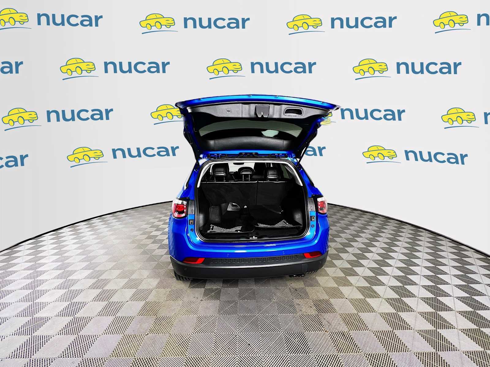 Used 2022 Jeep Compass Limited image 23