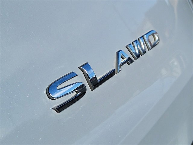 Used 2021 Nissan Rogue SL w/ Premium Package image 17