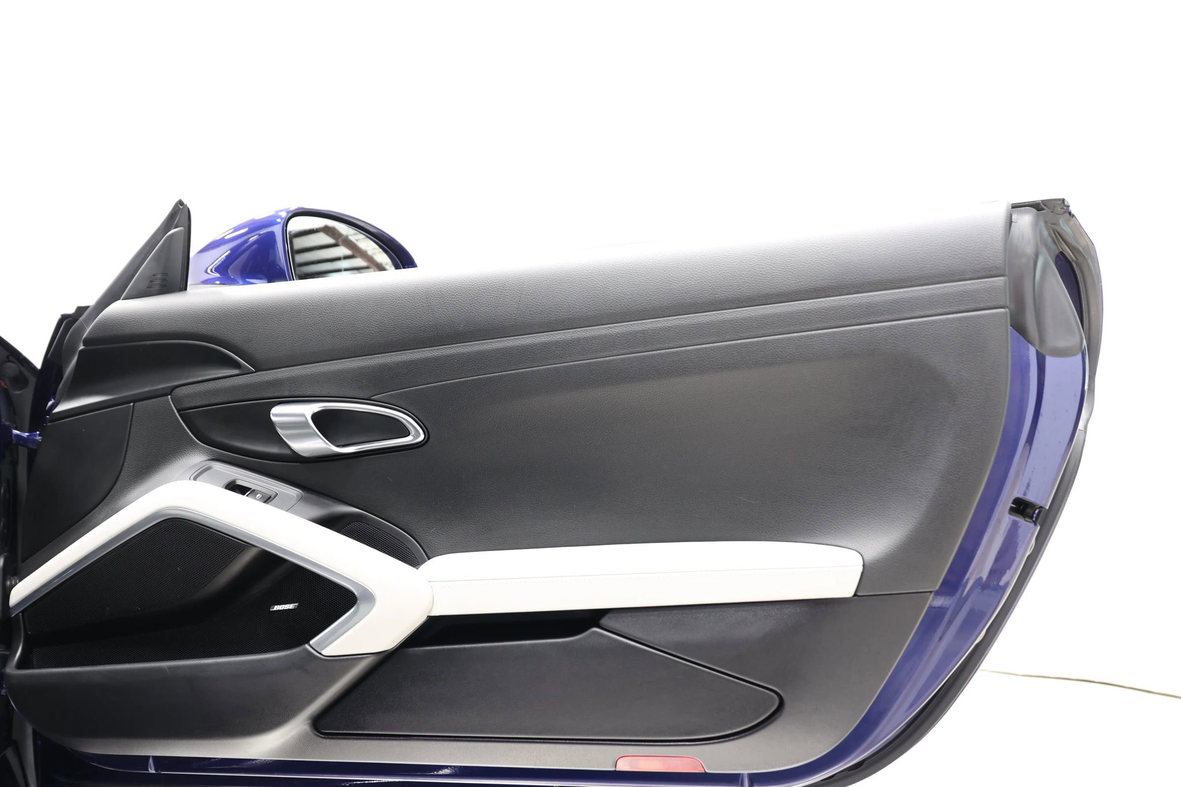 Used 2021 Porsche 718 Cayman RWD image 51