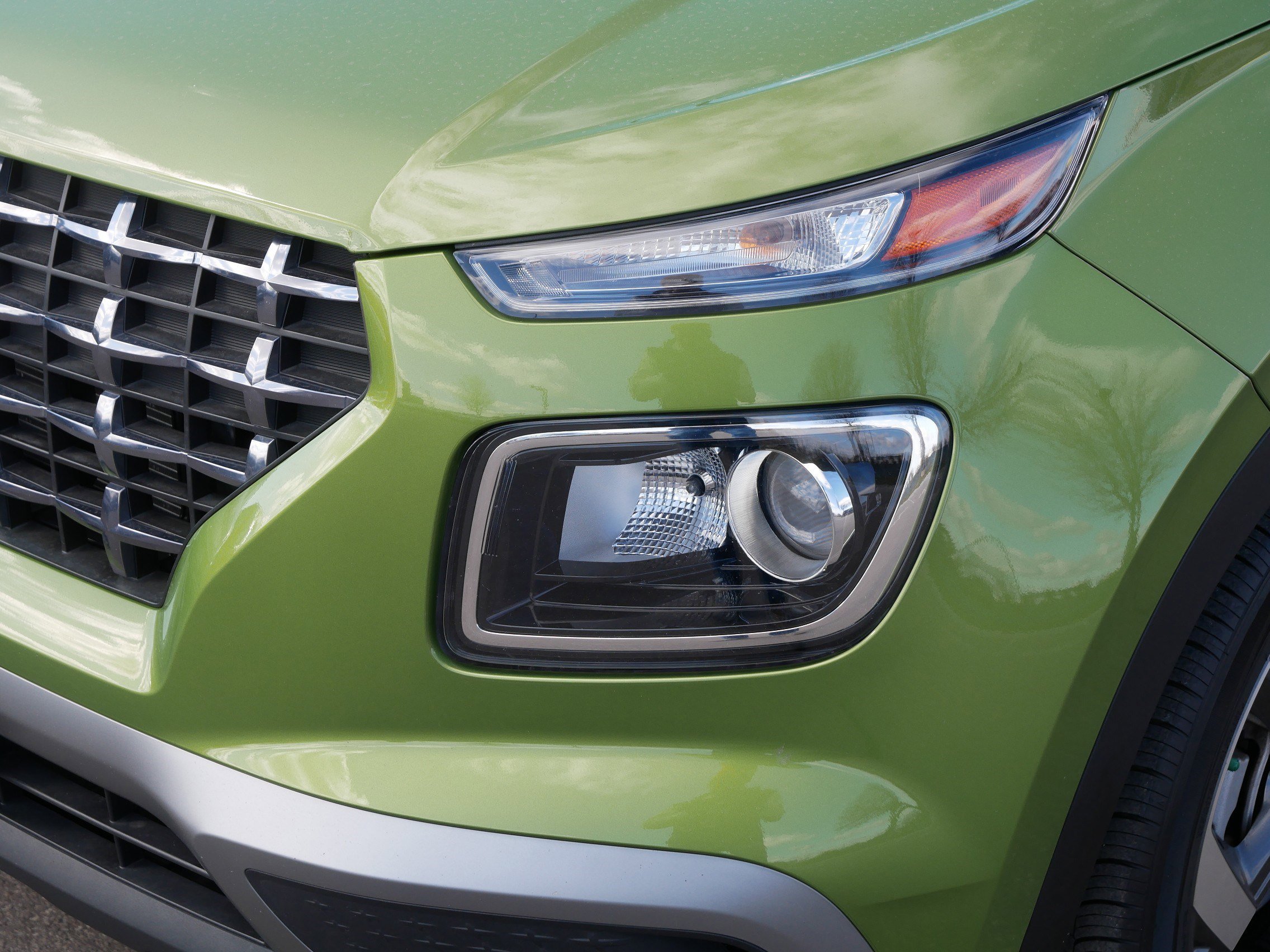 Certified 2023 Hyundai Venue SEL FWD image 16