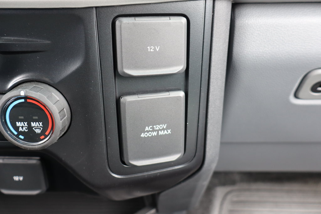 New 2027 Ford F450 XLT w/ XLT Value Package AWD/4WD image 33