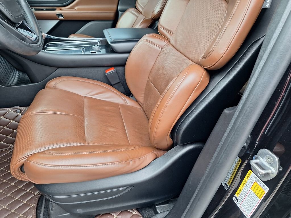 Used 2020 Lincoln Aviator Reserve w/ Equipment Group 202A AWD/4WD image 10