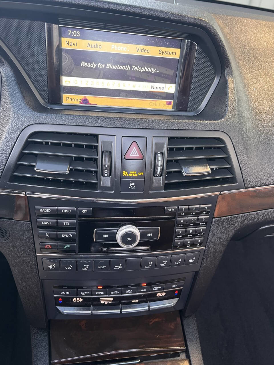 Used 2011 Mercedes-Benz E 550 Cabriolet image 13