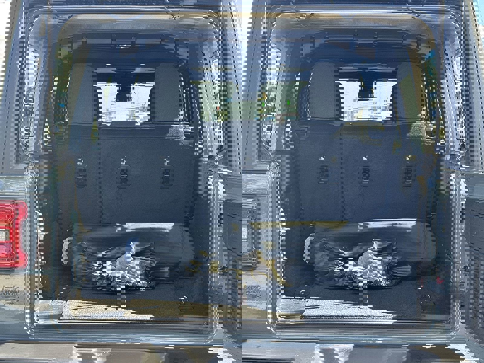 Used 2024 Jeep Wrangler Rubicon image 31