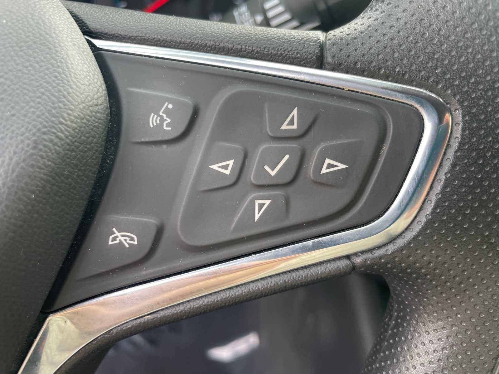 Used 2020 Chevrolet Malibu LT image 13