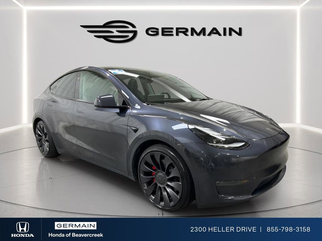 Used 2024 Tesla Model Y Performance image 1