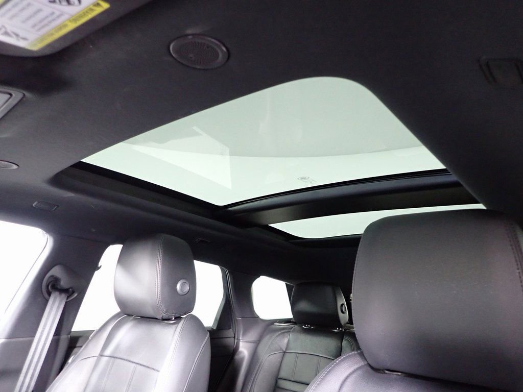 Used 2022 Land Rover Range Rover Evoque SE image 7