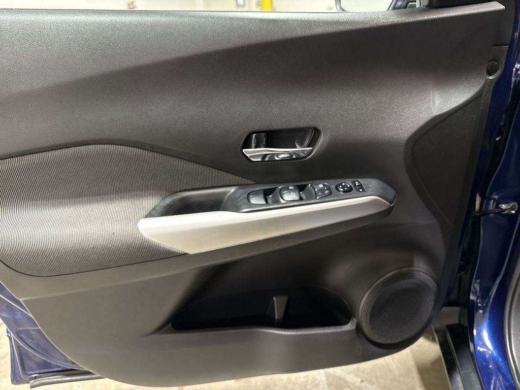 Used 2020 Nissan Kicks SV FWD image 20