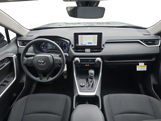 Used 2025 Toyota RAV4 LE image 9