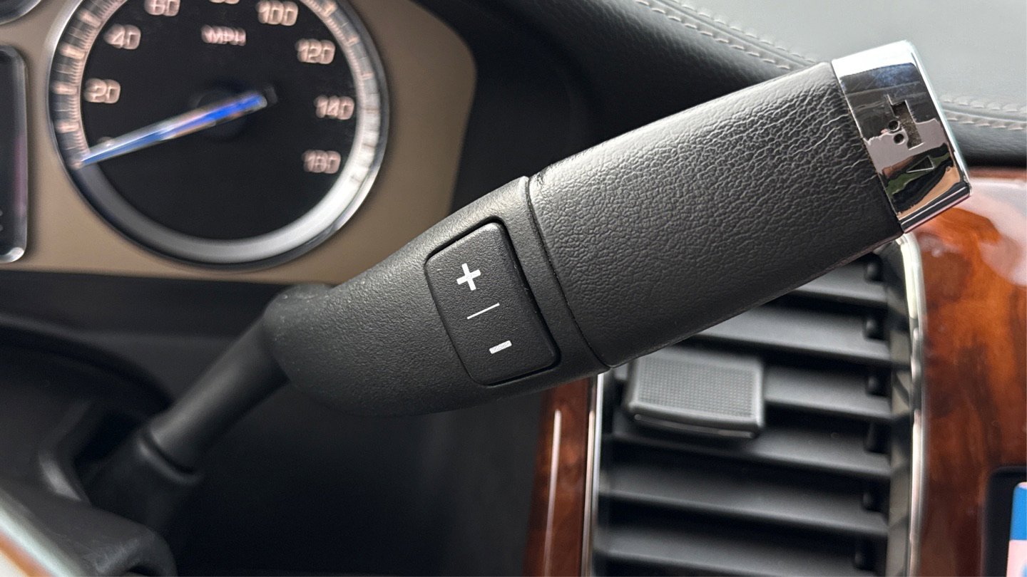 Used 2013 Cadillac Escalade Platinum AWD/4WD image 55