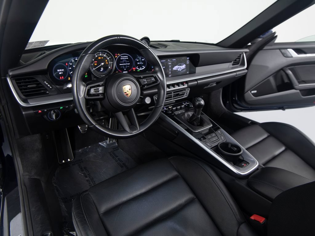 Certified 2022 Porsche 911 Carrera S RWD image 4