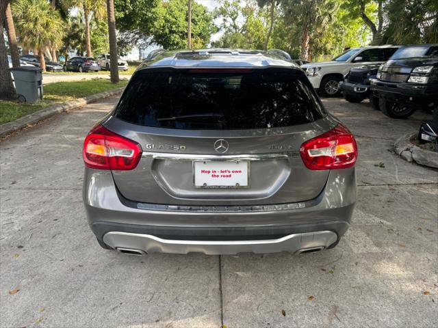 Used 2018 Mercedes-Benz GLA 250 4MATIC image 8