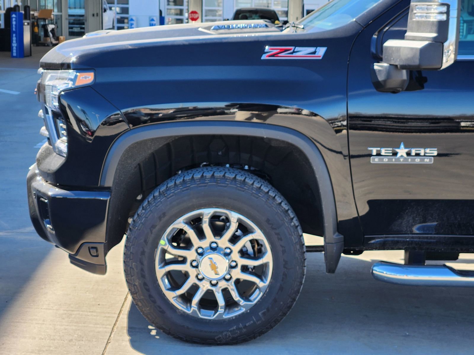 New 2026 Chevrolet Silverado 2500 LT w/ Z71 Chrome Sport Edition image 10