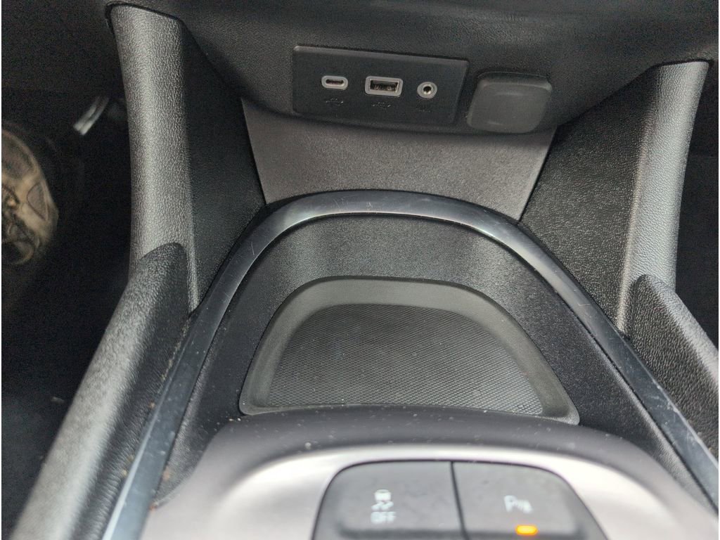 Used 2024 Chevrolet Malibu LT image 17