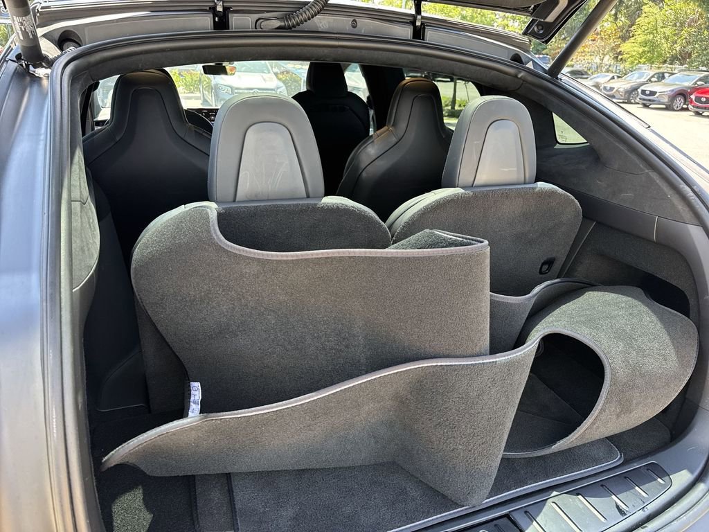 Used 2024 Tesla Model X image 59