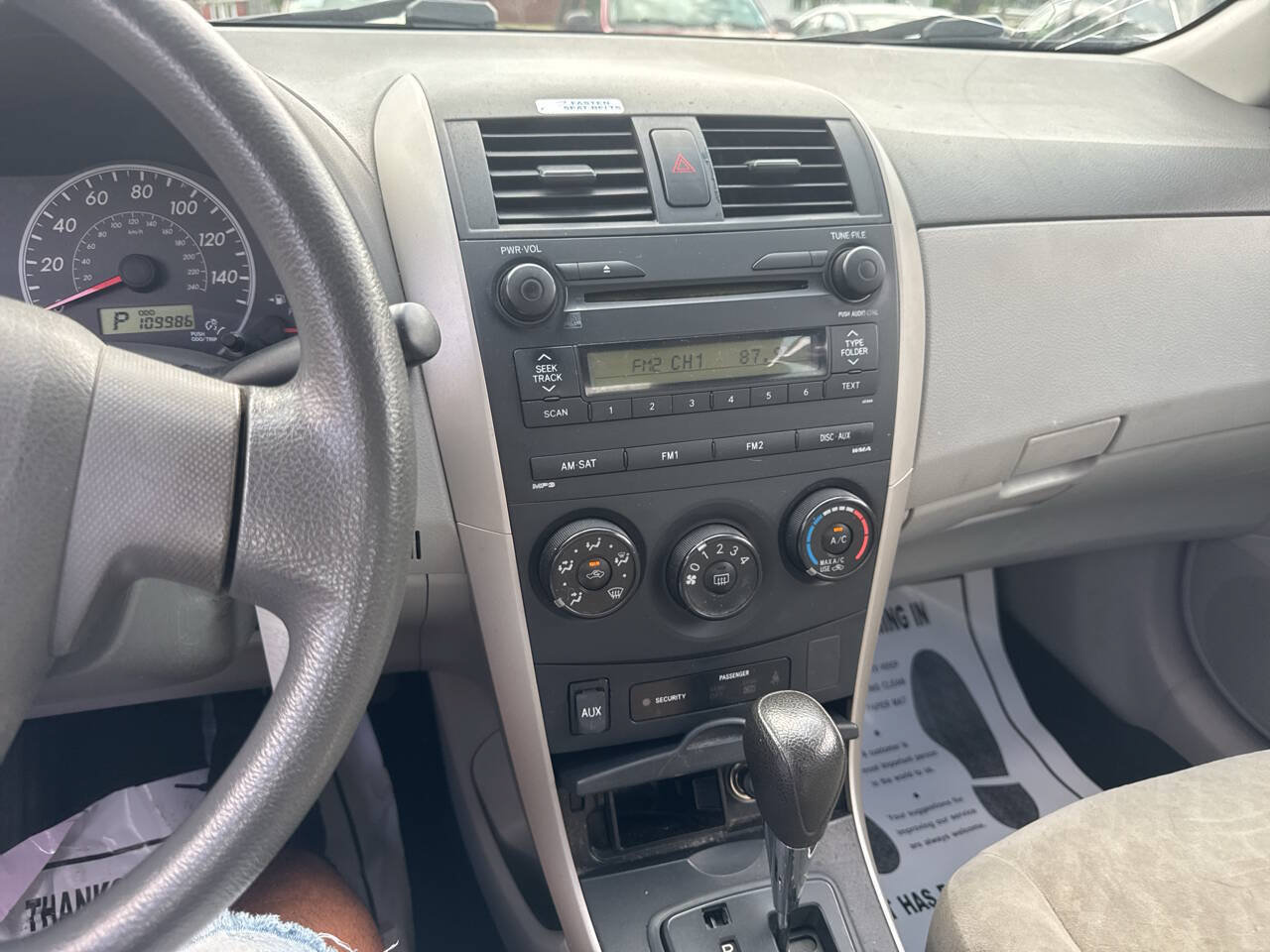 Used 2009 Toyota Corolla LE FWD image 12
