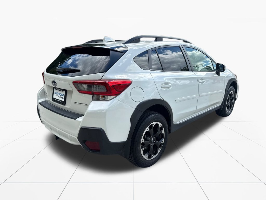 Used 2022 Subaru Crosstrek 2.0i Premium w/ Moonroof Package AWD/4WD image 8