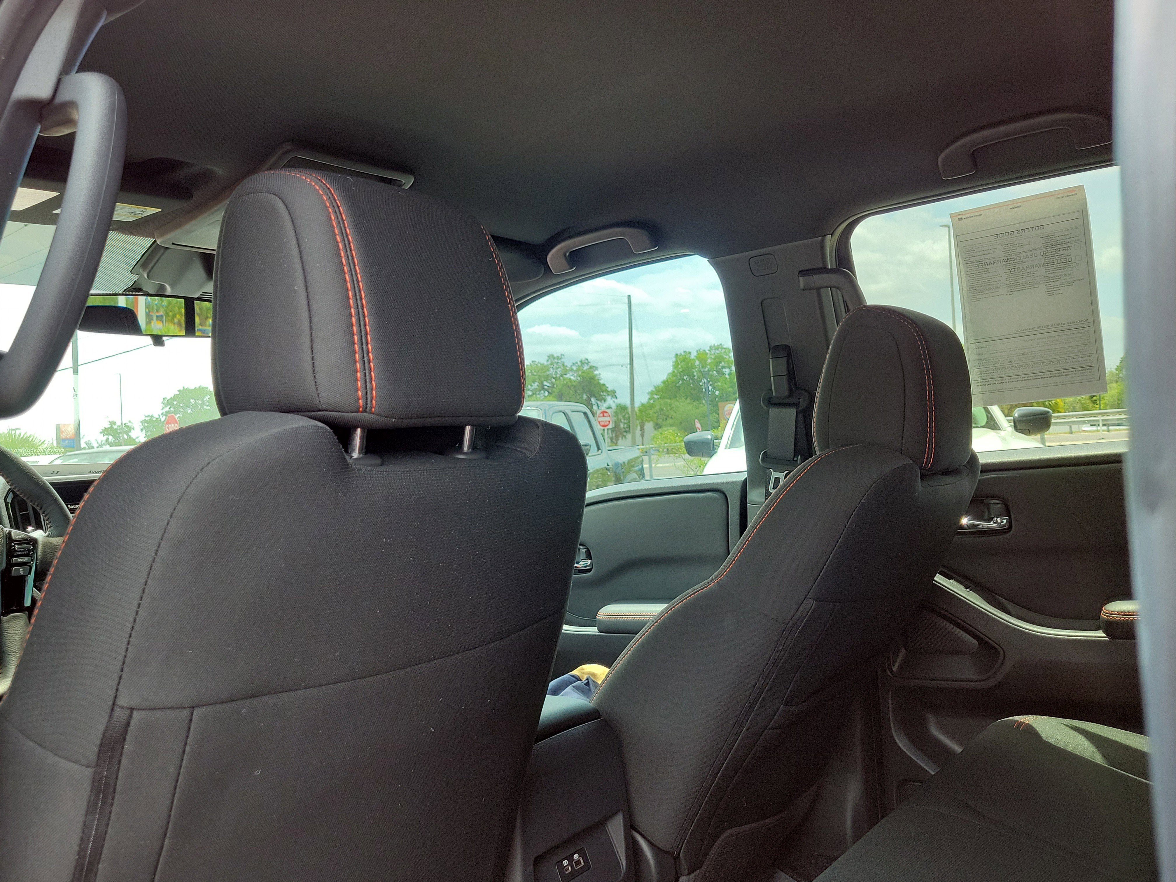 Certified 2025 Nissan Frontier Pro-X RWD image 12
