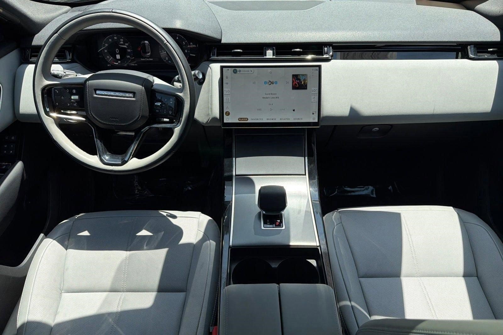 Used 2026 Land Rover Range Rover Velar S AWD/4WD image 15