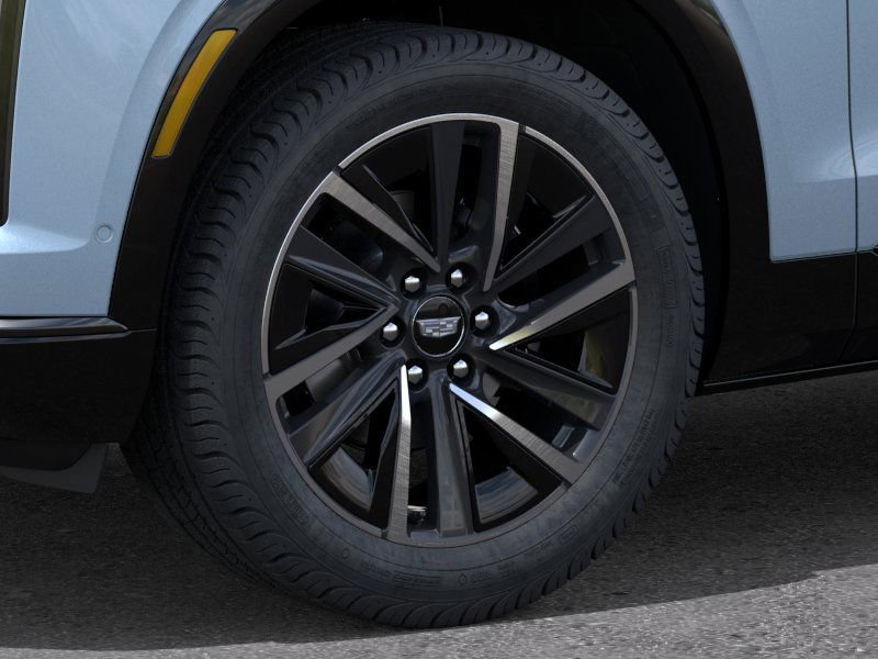 New 2026 Cadillac Vistiq Sport w/ LPO, Floor Liner Package AWD/4WD image 9