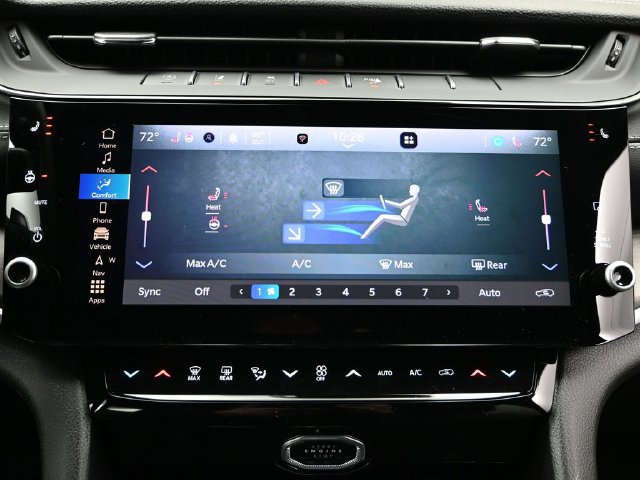 New 2026 Jeep Grand Cherokee Altitude AWD/4WD image 32