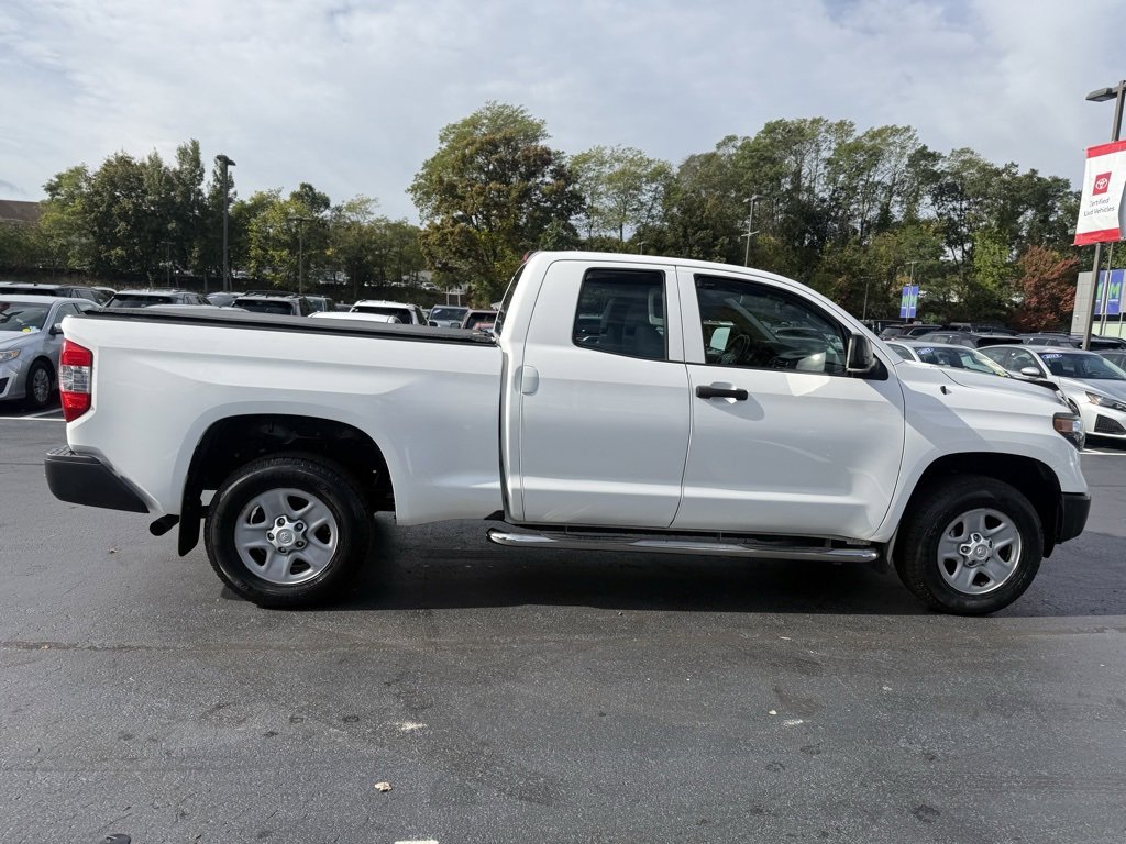 Certified 2018 Toyota Tundra SR image 9