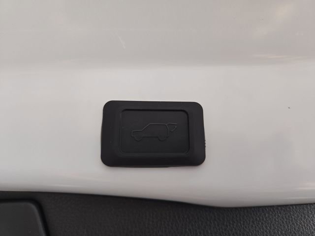 New 2025 Toyota RAV4 XLE image 36