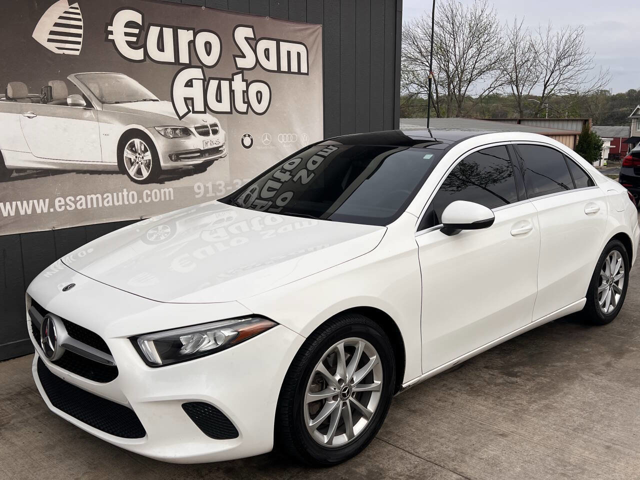 Used 2019 Mercedes-Benz A 220 image 2