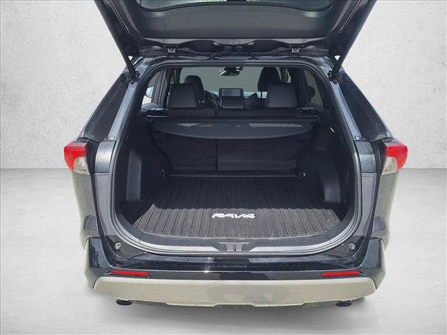 Certified 2024 Toyota RAV4 XSE w/ Weather Package AWD/4WD image 17