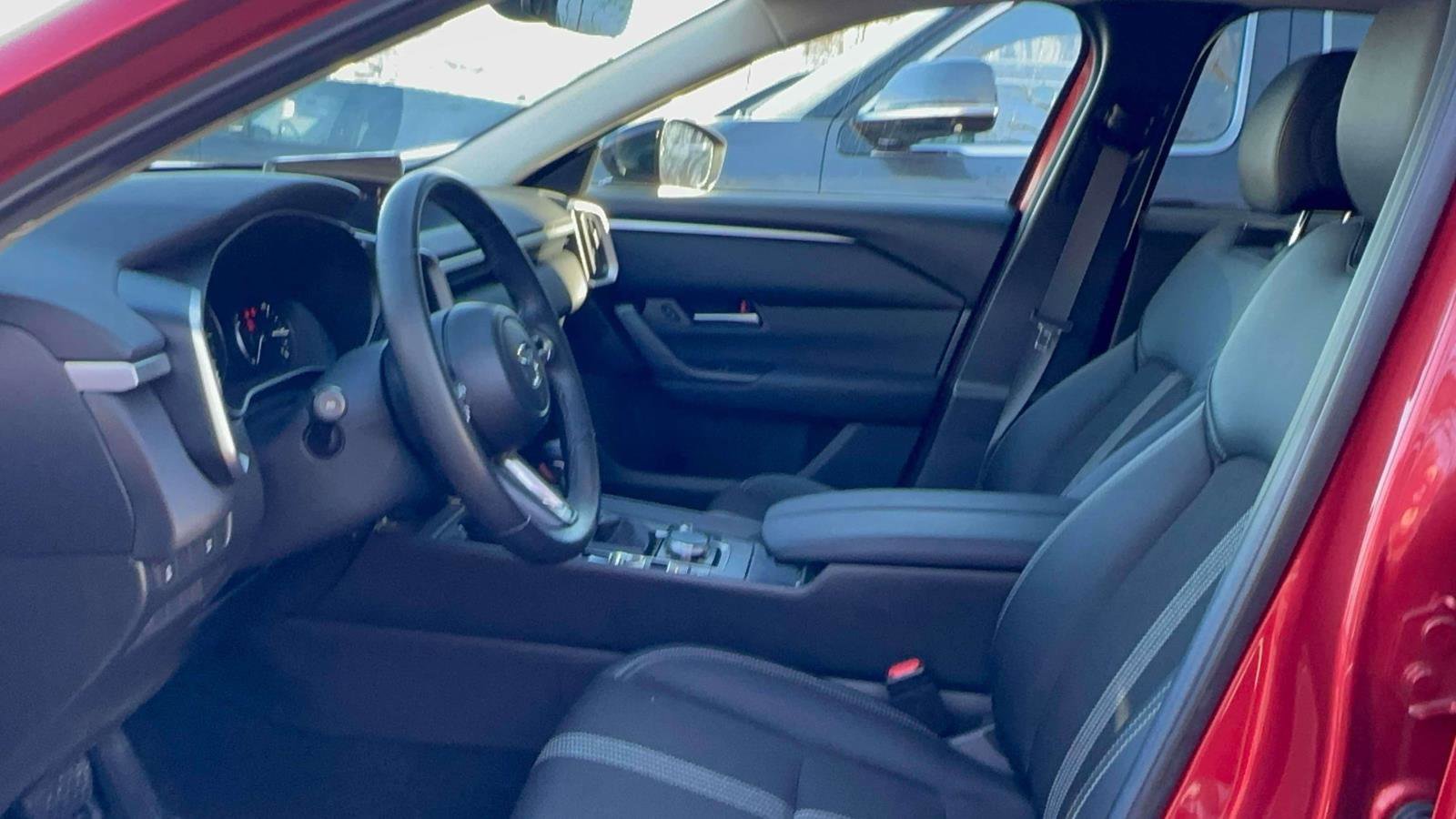 Used 2024 MAZDA CX-50 AWD 2.5 S w/ Weather Package image 15