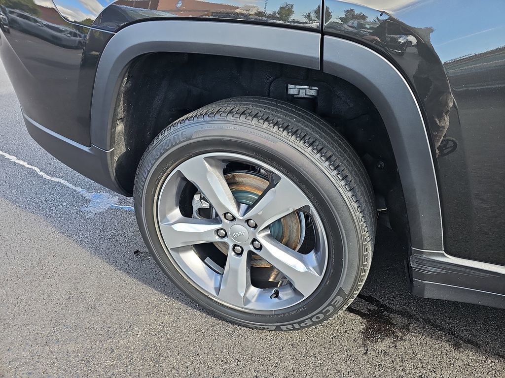 Used 2021 Jeep Grand Cherokee L Limited image 31