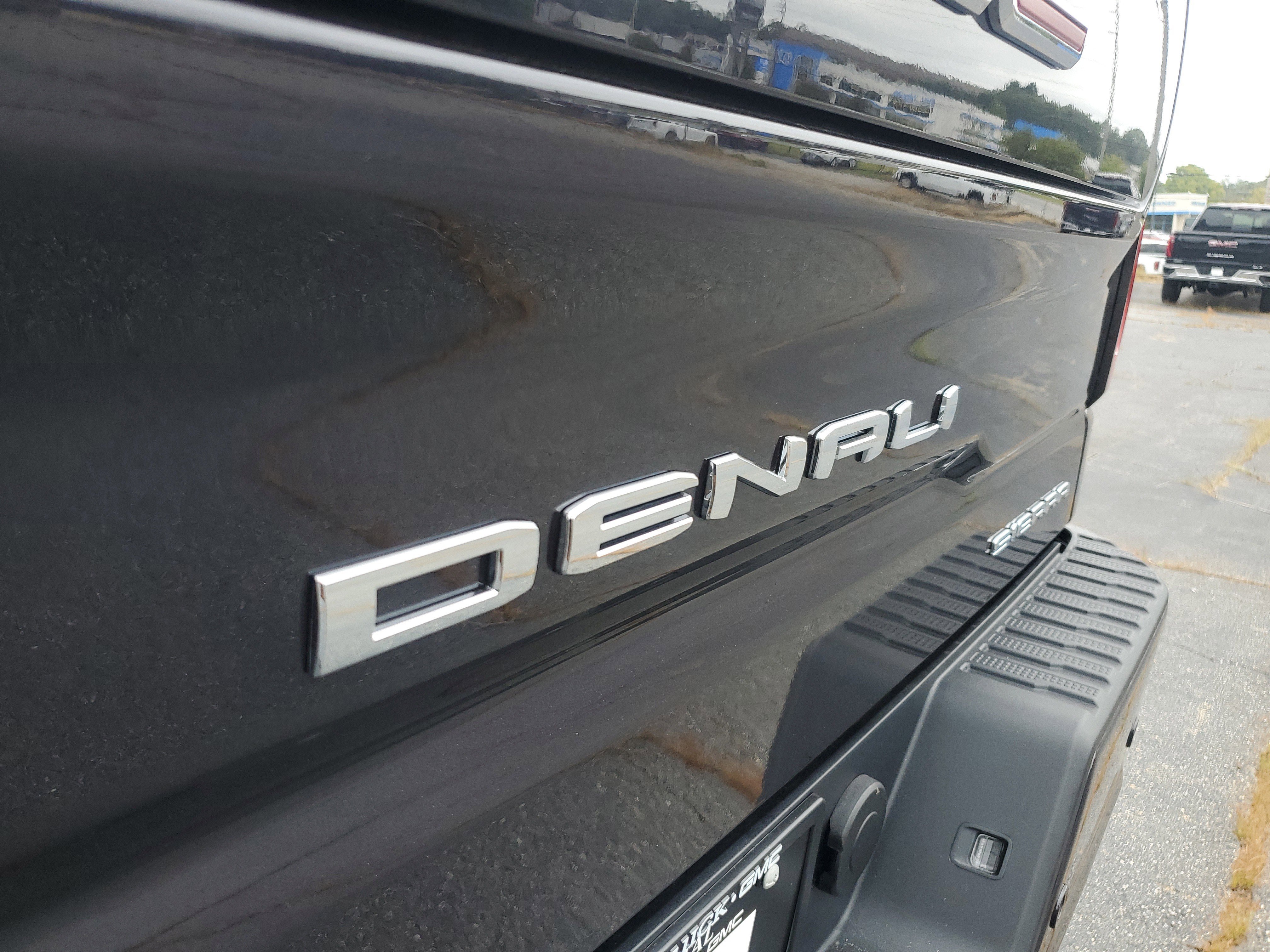 New 2026 GMC Sierra 1500 Denali image 5