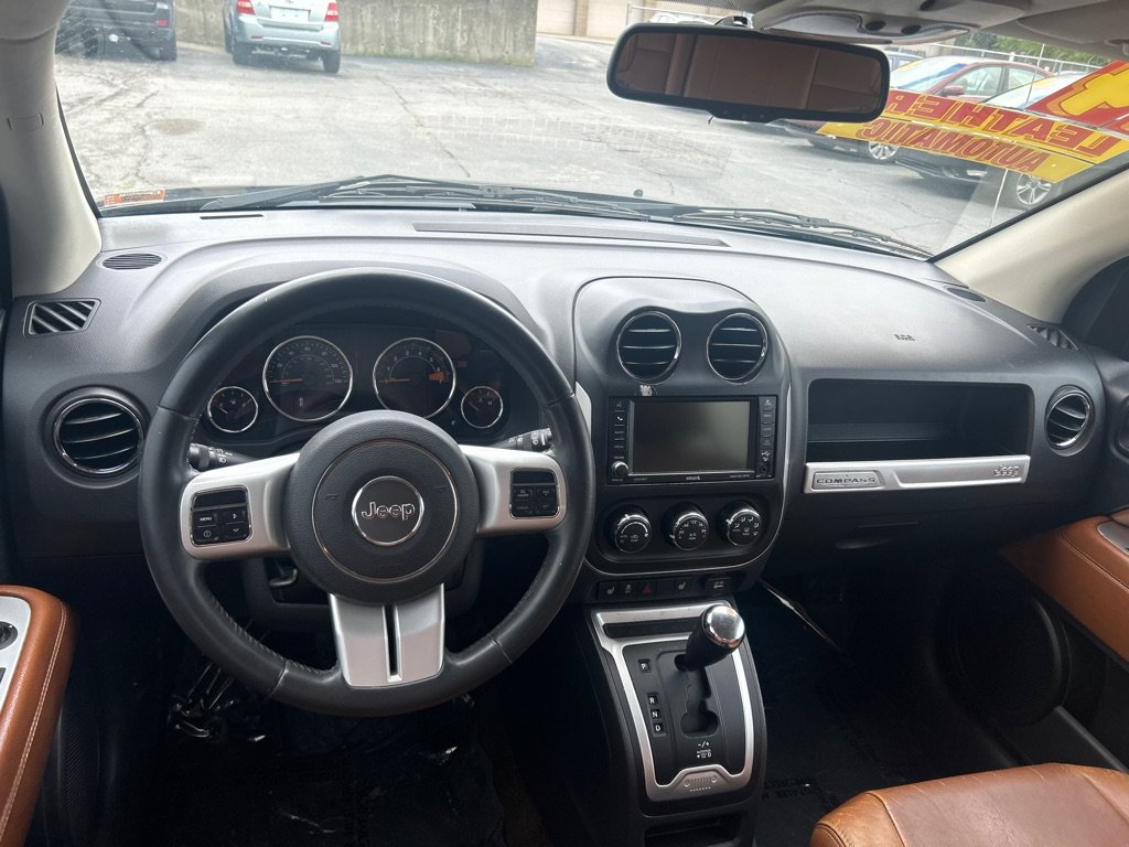 Used 2014 Jeep Compass Limited AWD/4WD image 14