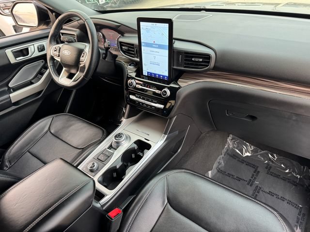Certified 2023 Ford Explorer Limited w/ Limited Technology Package AWD/4WD image 10