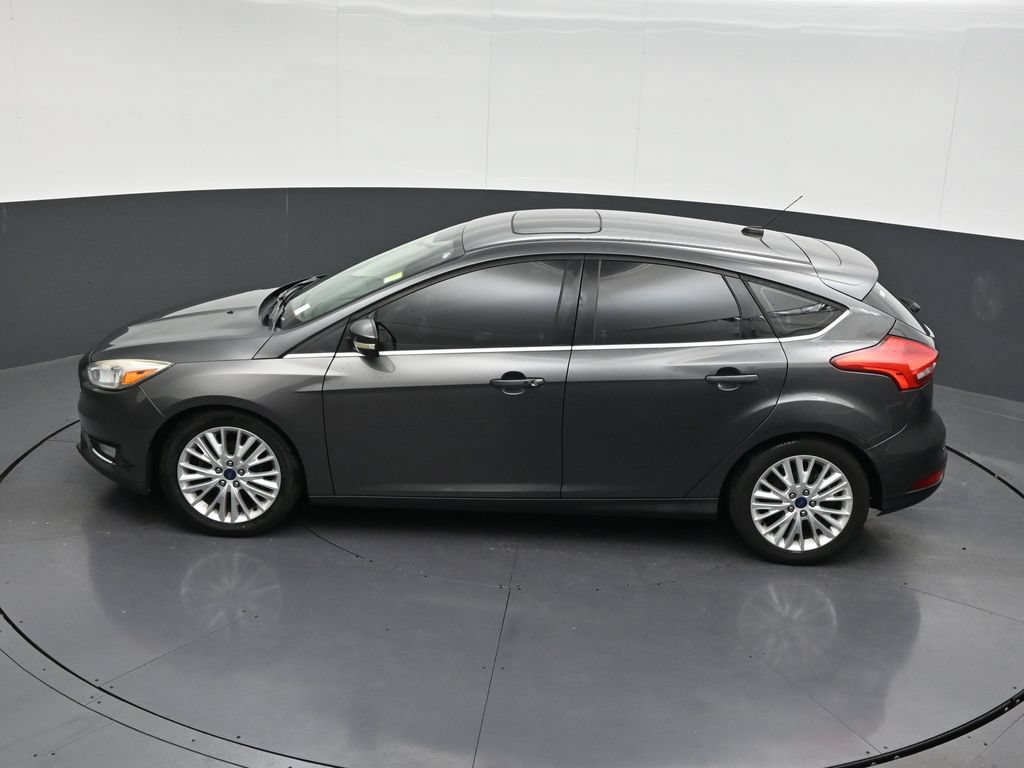 Used 2018 Ford Focus Titanium FWD image 16