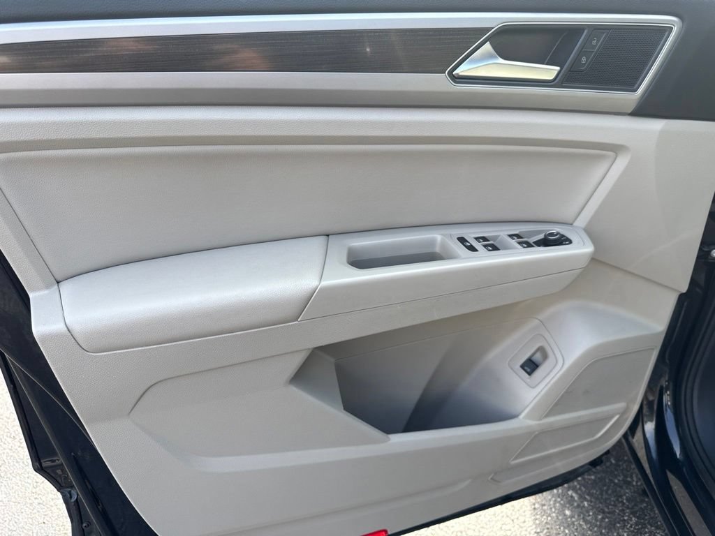 Used 2019 Volkswagen Atlas SEL AWD/4WD image 23