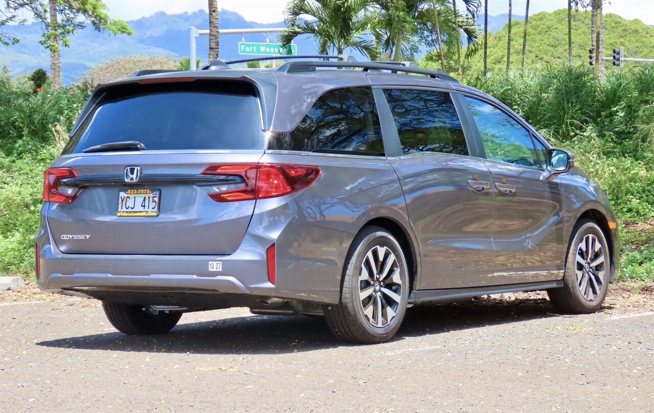 Used 2026 Honda Odyssey EX-L image 6
