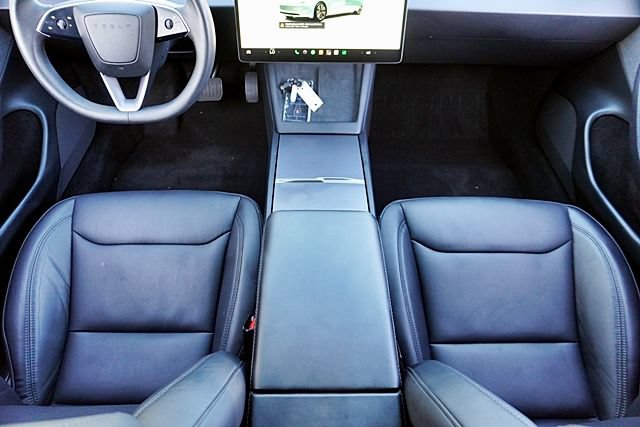 Used 2025 Tesla Model 3 Long Range RWD image 19