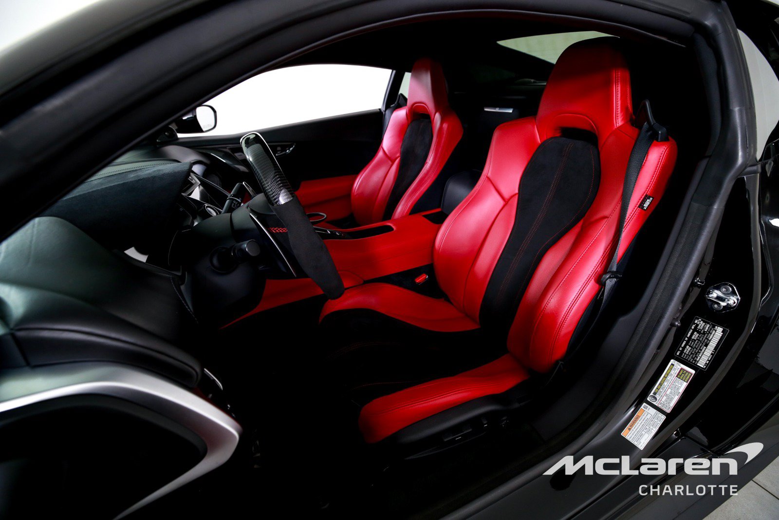 Used 2018 Acura NSX AWD/4WD image 11
