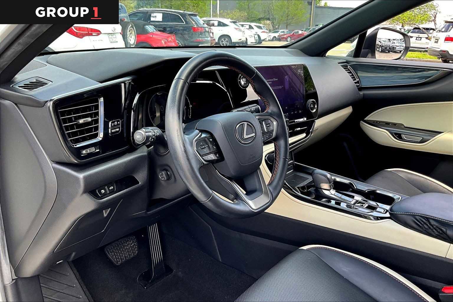 Used 2024 Lexus NX 250 FWD image 15