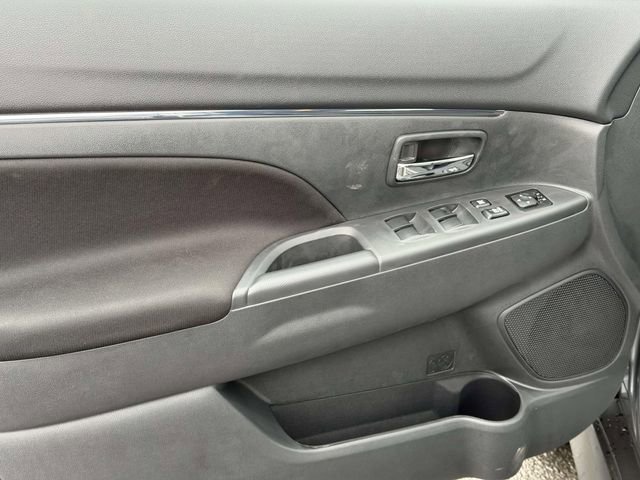 New 2026 Mitsubishi Outlander Sport ES image 13