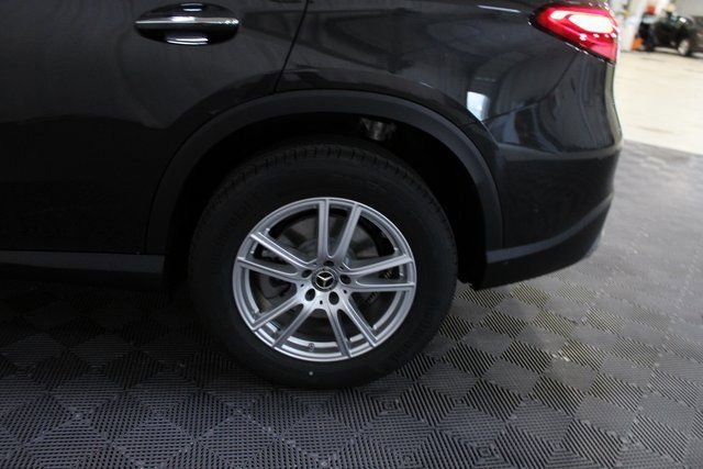 New 2025 Mercedes-Benz GLC 300 4MATIC image 8